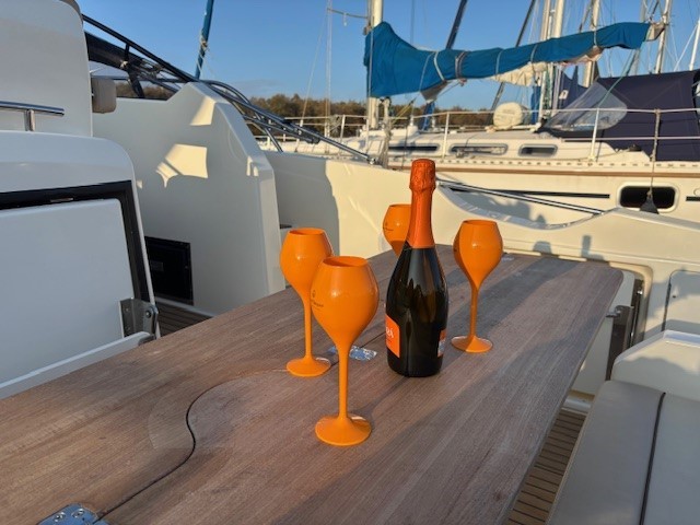 Quicksilver 875 Sundeck Active — foto 28 van 60