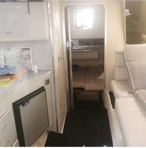 Sun Runner Ultra 3100 - Natante - BluYachting — foto 2 van 12
