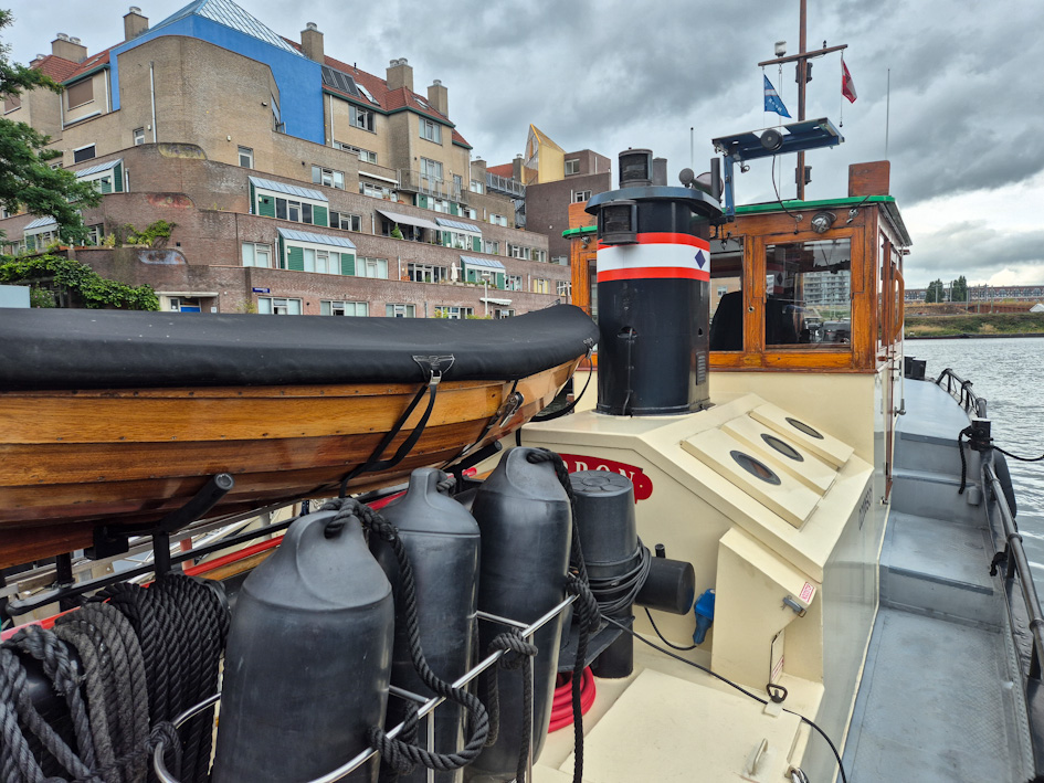 Motorsleepboot Carbon 15.63 met CBB — foto 18 van 48