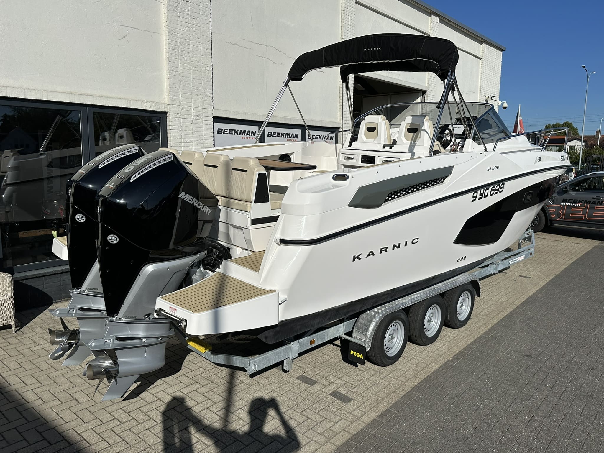 Karnic SL800 Walkaround — foto 4 van 40