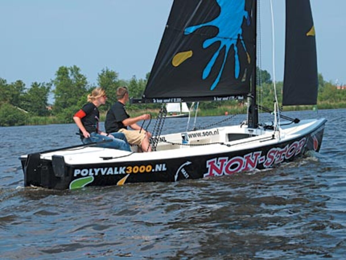Polyvalk Revolution — foto 3 van 4