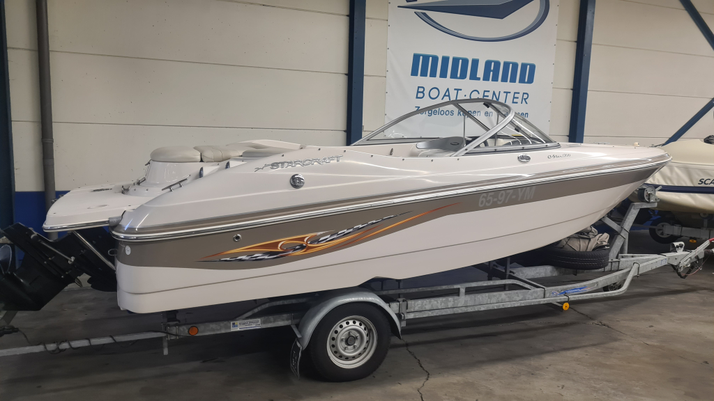 Starcraft C-star 1700 3.0 Mercruiser en trailer — foto 9 van 16