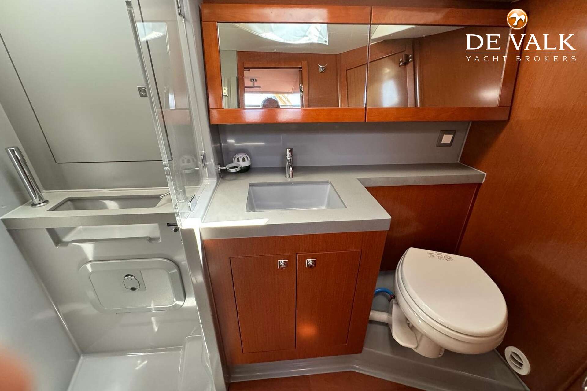 Beneteau Oceanis 55 — foto 36 van 39