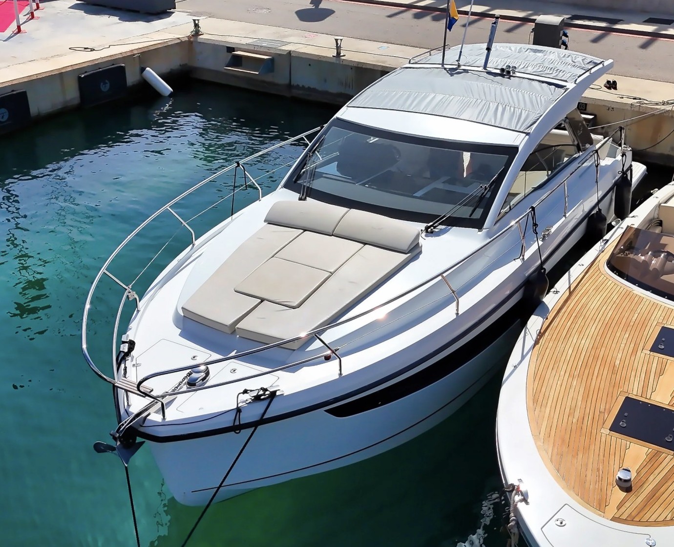 Sealine S335 — foto 26 van 28
