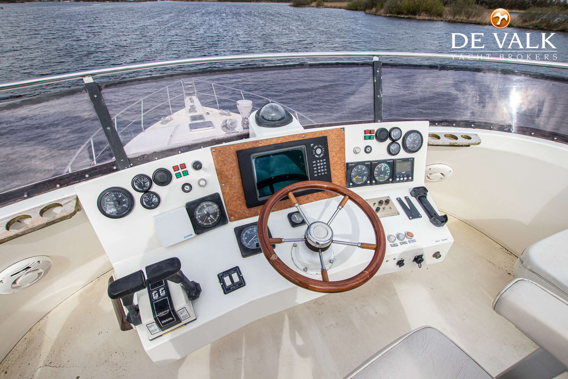 Neptunus 145 Flybridge — foto 12 van 38