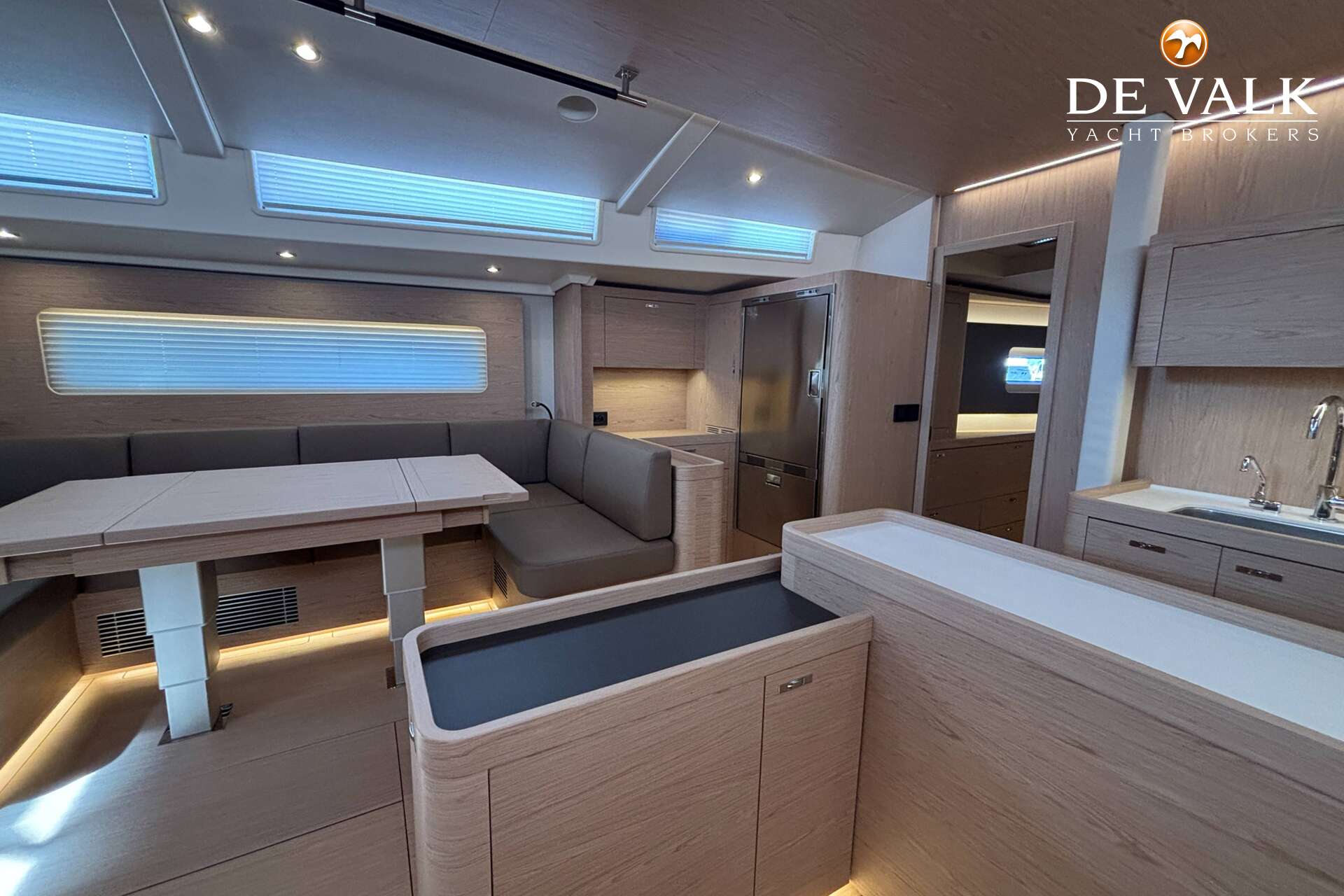 Beneteau Oceanis 60 — foto 23 van 34
