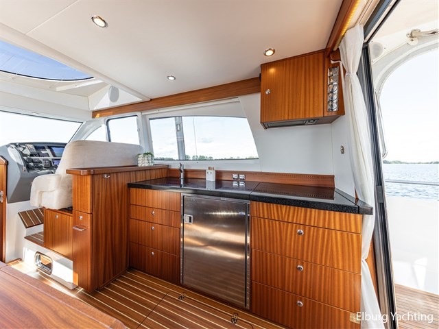 Nimbus 405 Flybridge — foto 5 van 95