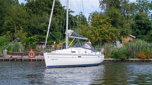 Beneteau Oceanis 331 (2002) — foto 2 van 12