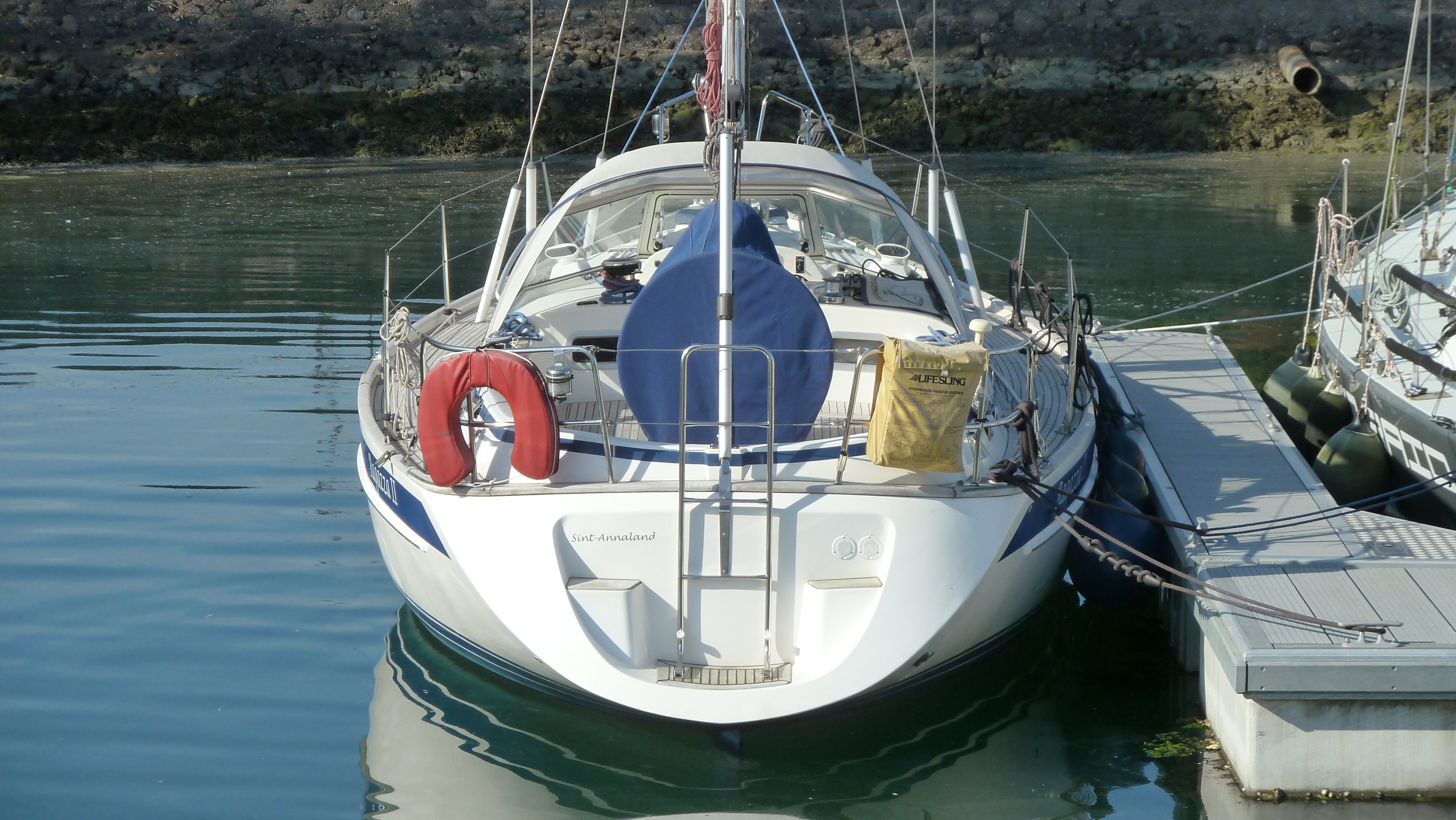 Hallberg Rassy 34 — foto 11 van 12
