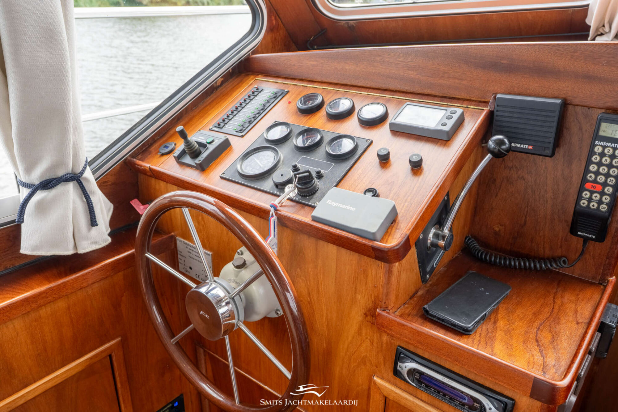 Bach Yacht 35 OK — foto 8 van 29