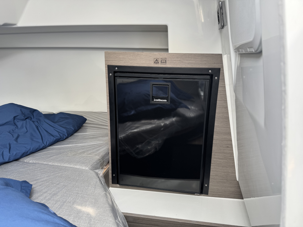 Beneteau Flyer 7 Sundeck | 200PK Honda IST | Pilot Edition — foto 12 van 17