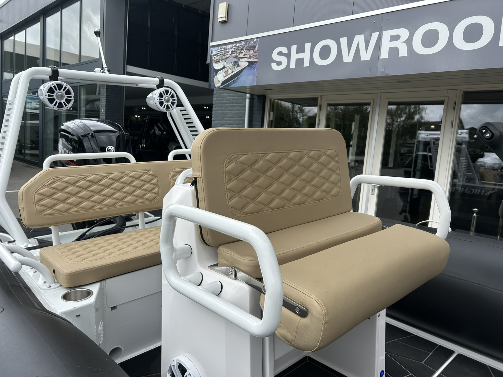 Highfield 560 sport met Mercury 100pk - Bouwjaar 2024! — foto 11 van 11