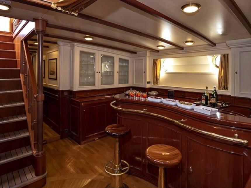 George Lawley & Son Corp.Shipyard USA — foto 4 van 12