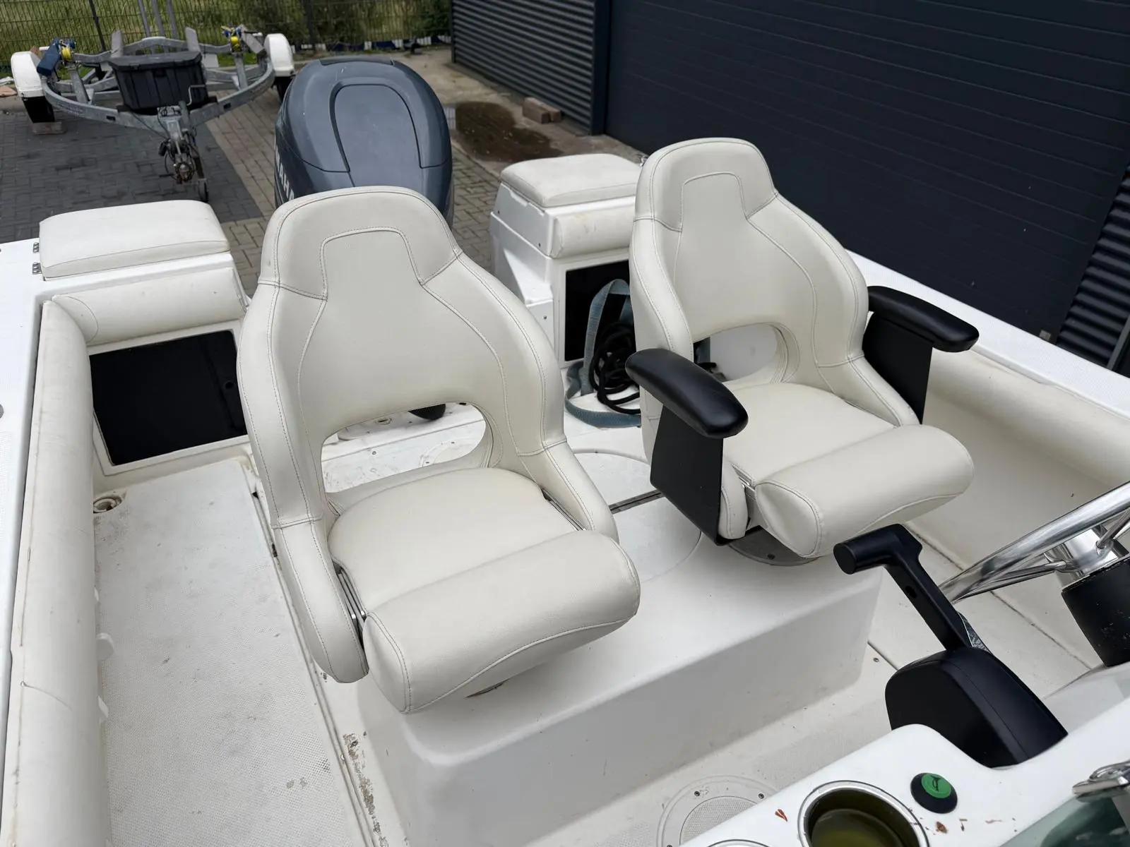 Robalo 2120 Center Console — foto 13 van 17