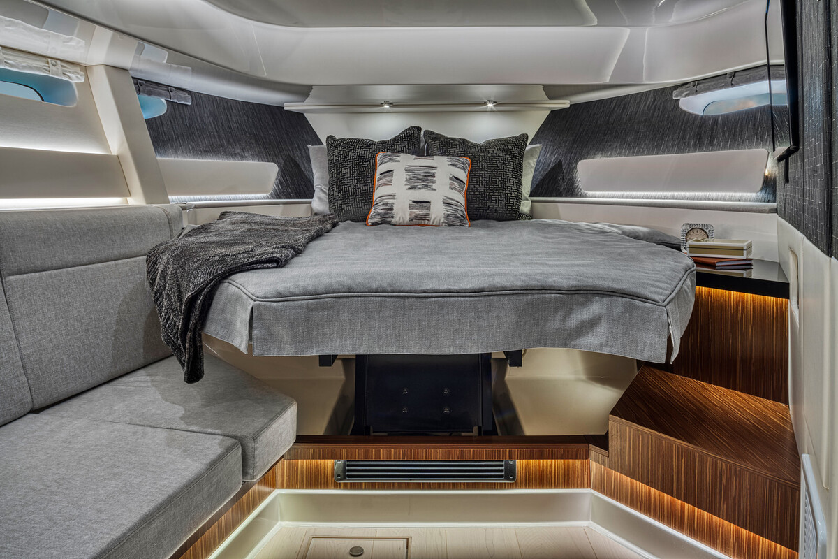 Sea Ray Sundancer 370 — foto 55 van 64