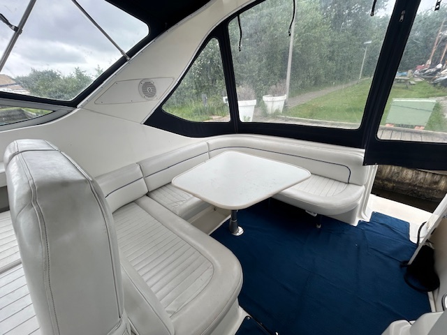 Bayliner 305 Ciera — foto 14 van 35