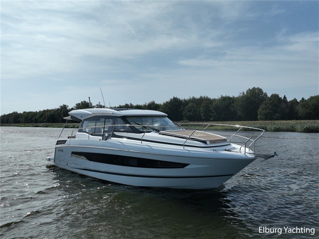 Jeanneau NC37 — foto 90 van 94