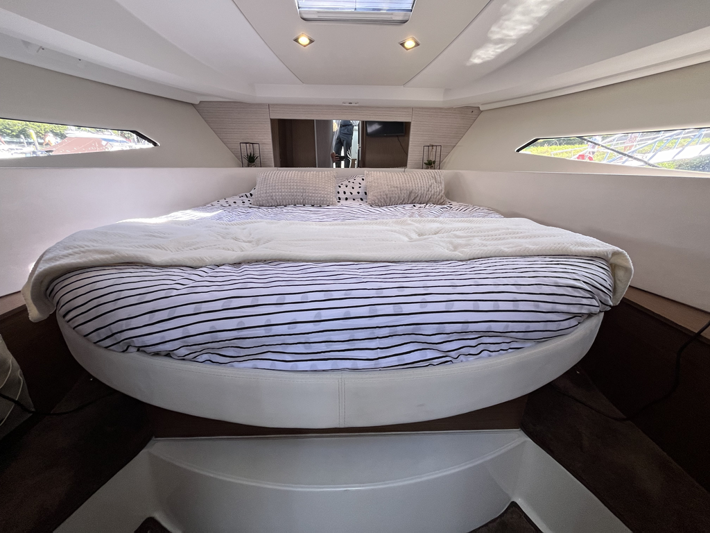 Jeanneau NC 9 — foto 19 van 40