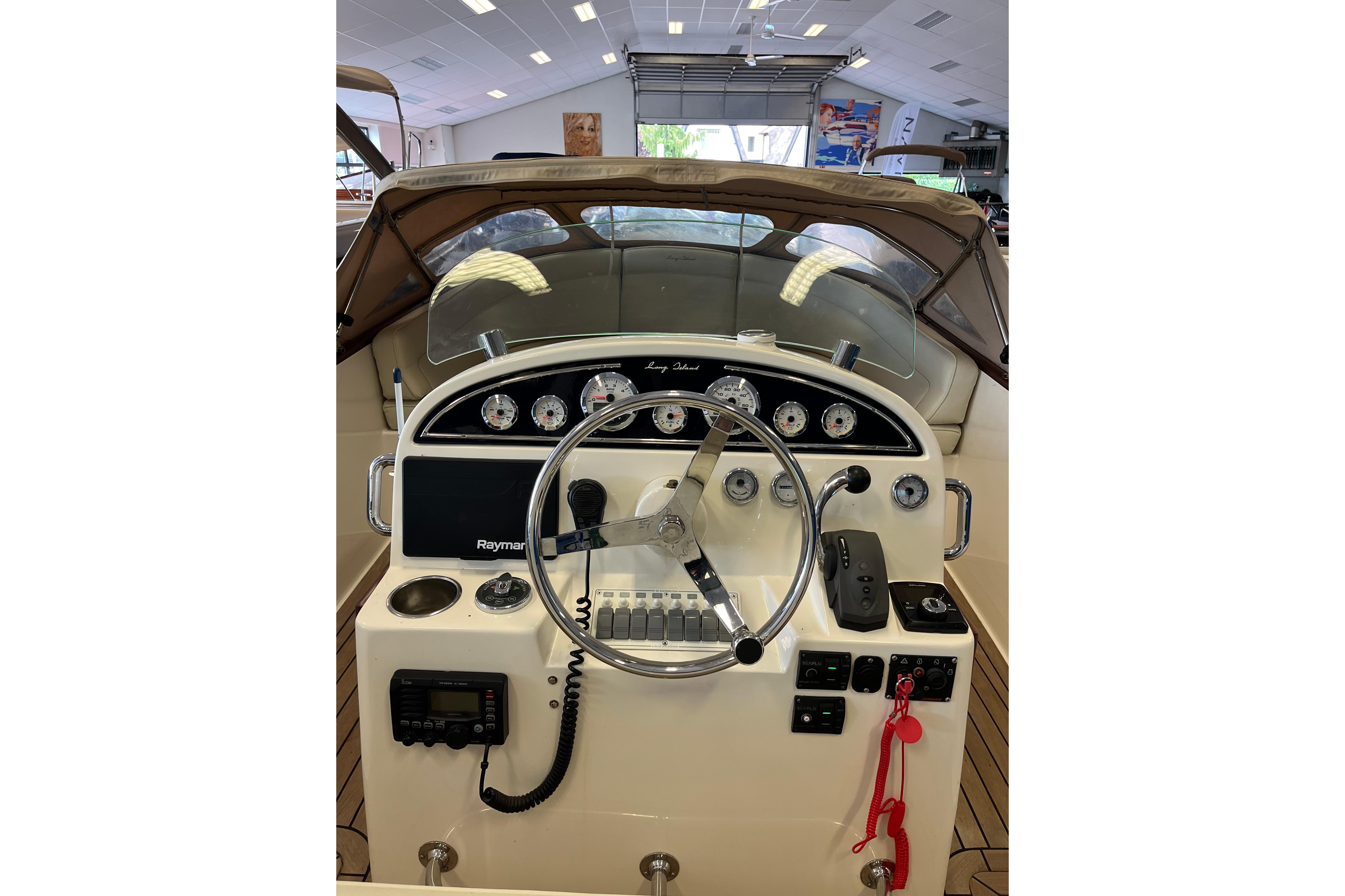 Long Island 25 Sportsman — foto 10 van 14