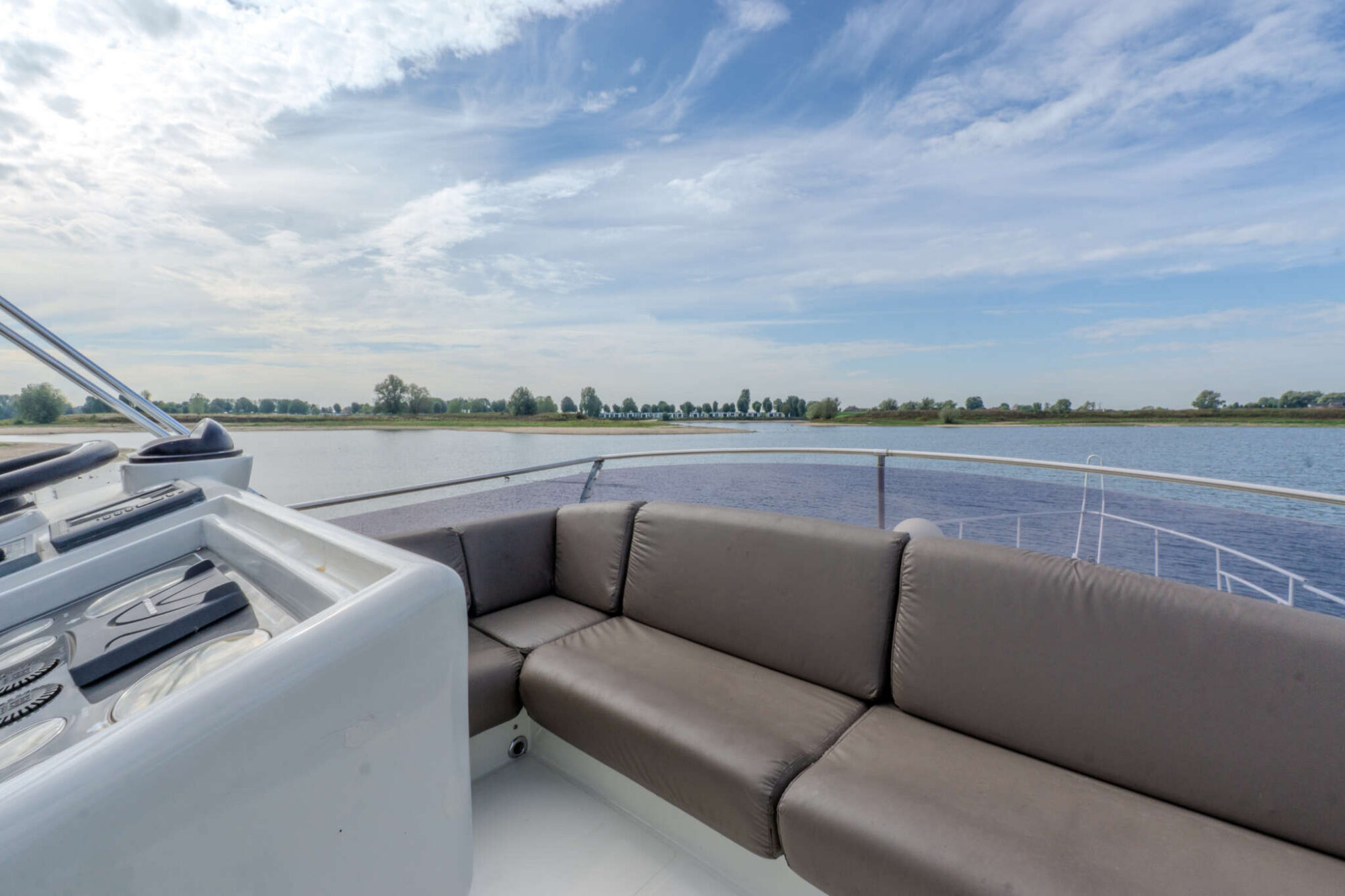 Mochi Craft 43 Flybridge — foto 8 van 69