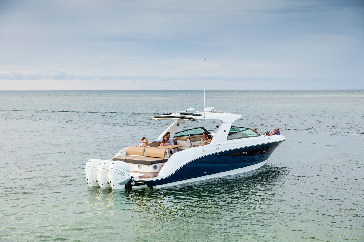 Sea Ray SLX 400 Outboard — foto 7 van 24