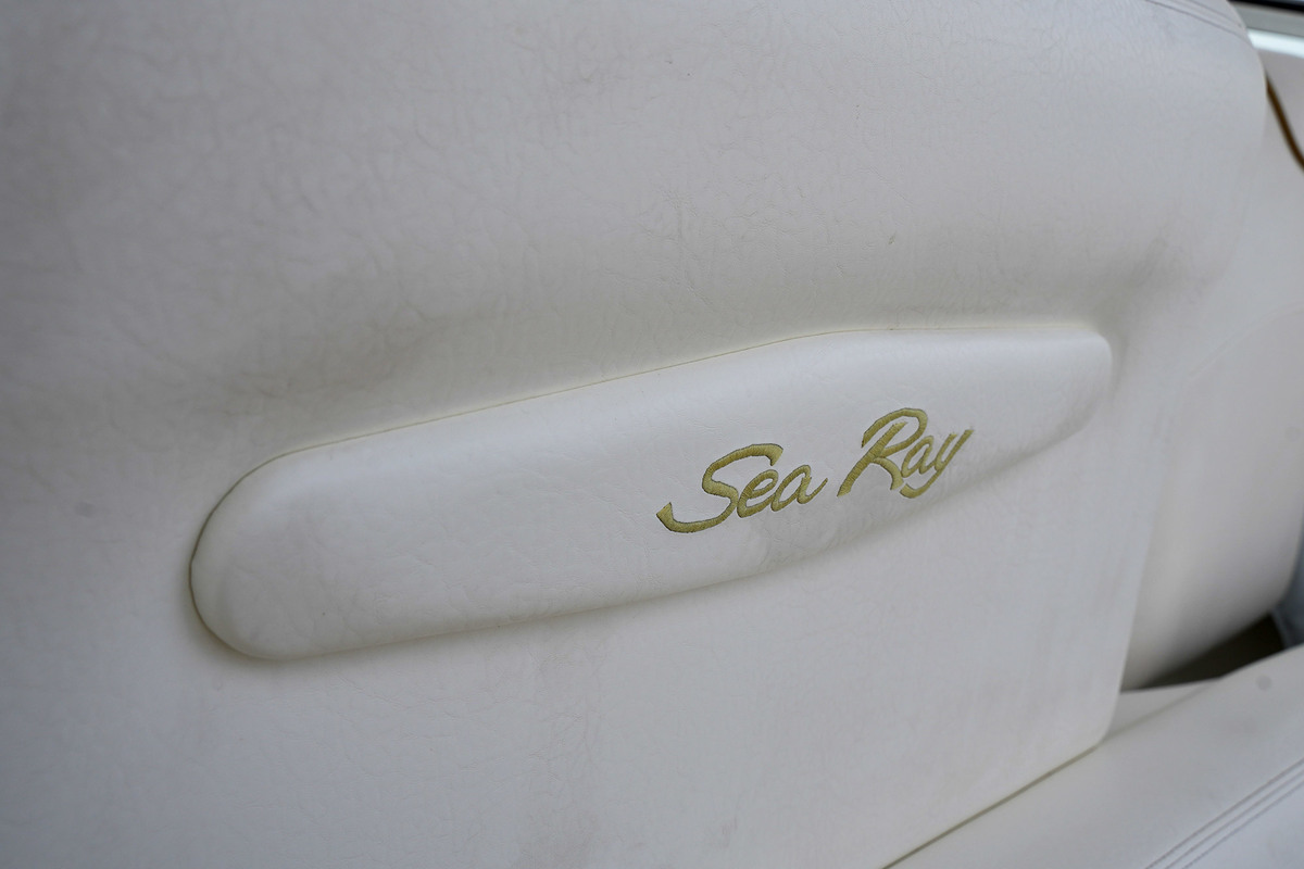 Sea Ray 310 Sundancer — foto 15 van 50