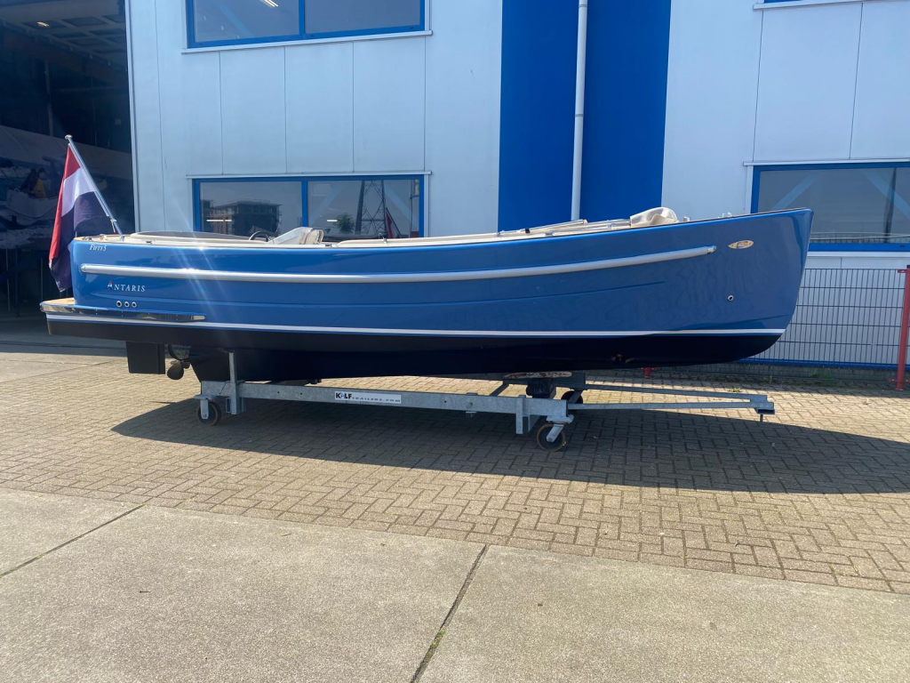 Antaris Fifty5 met Vetus 27pk — foto 4 van 12