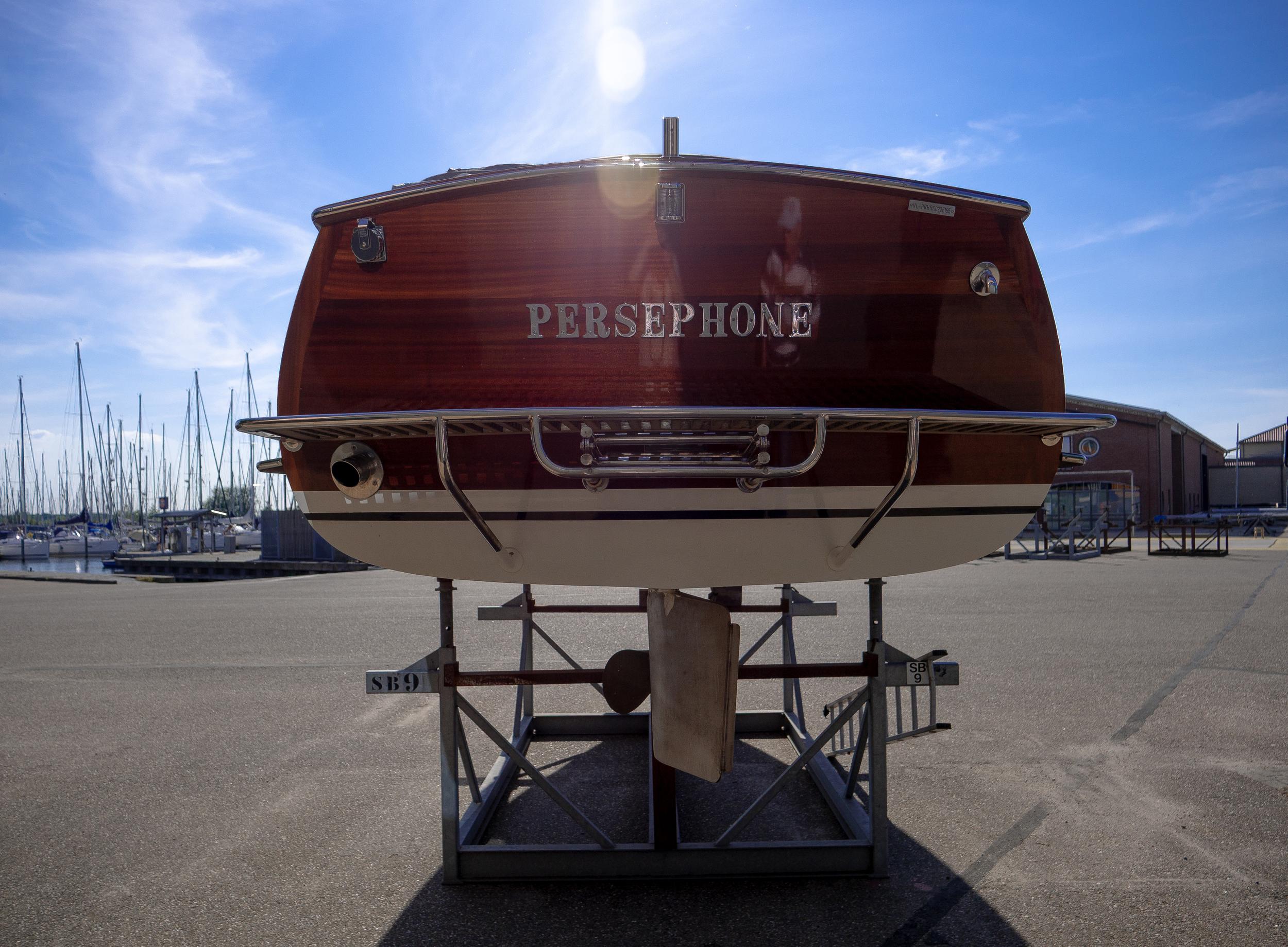 Rapsody 29 Ft. OC — foto 6 van 30