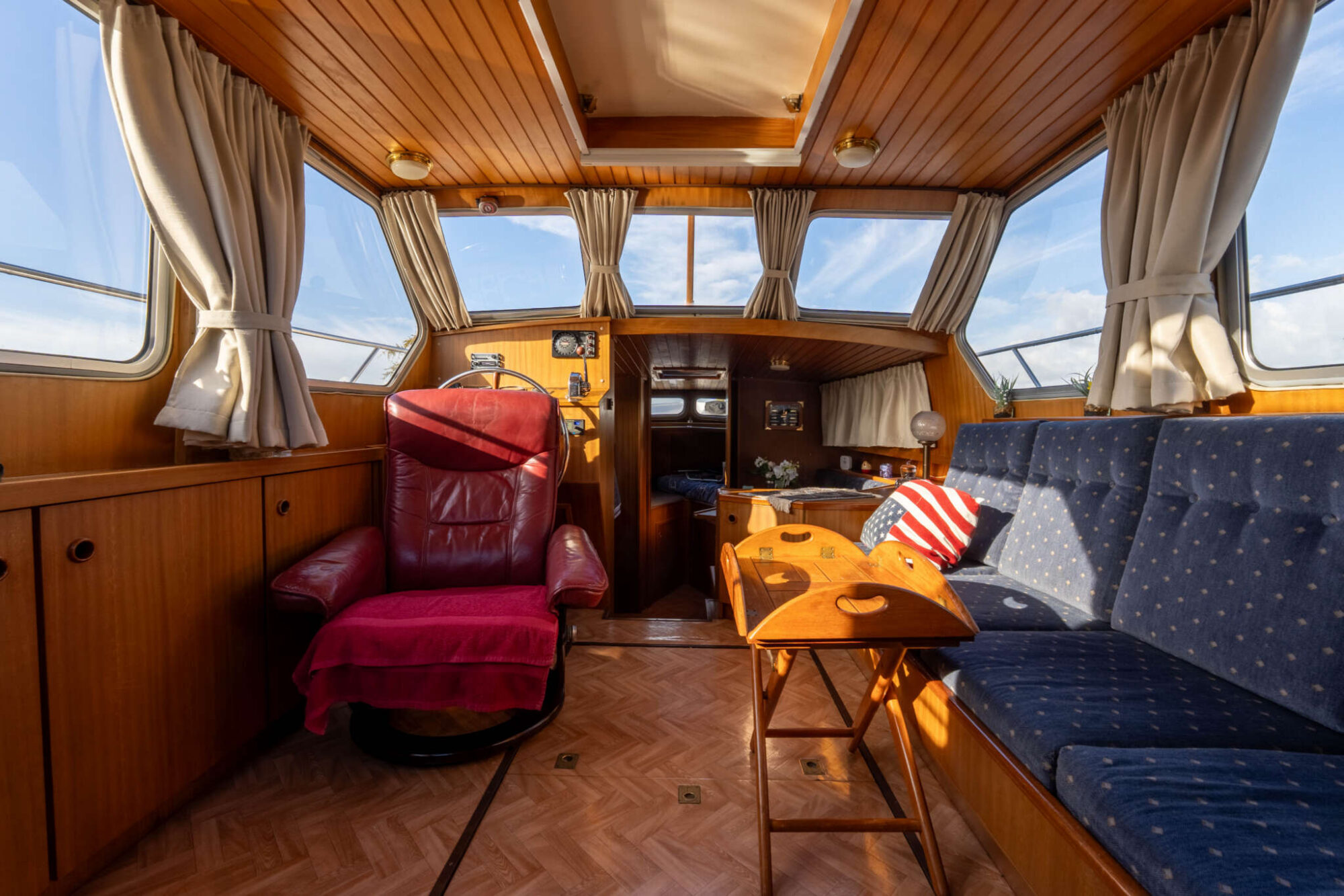 Valkkruiser 10.60 AK Cabrio — foto 2 van 48