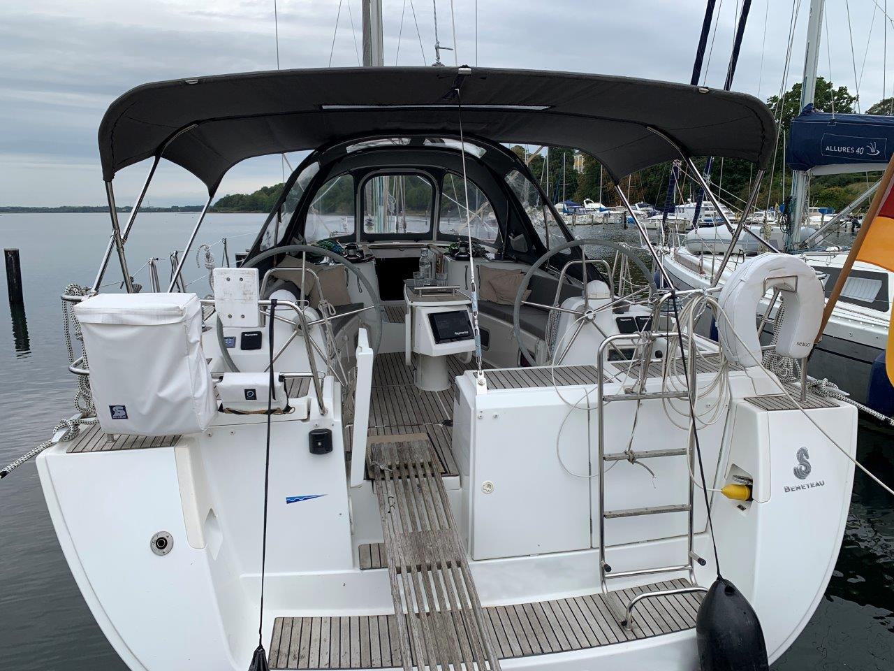 Beneteau Oceanis 46 — foto 8 van 90