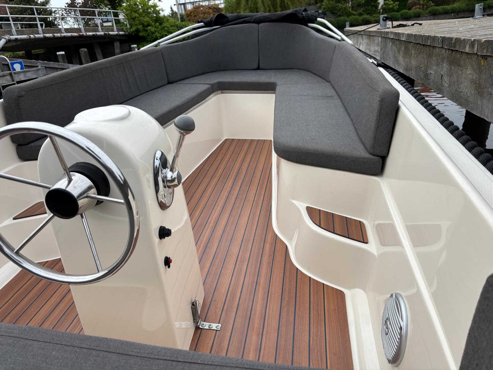 Suzuki Admiral 470 XL Incl. Trailer — foto 8 van 12
