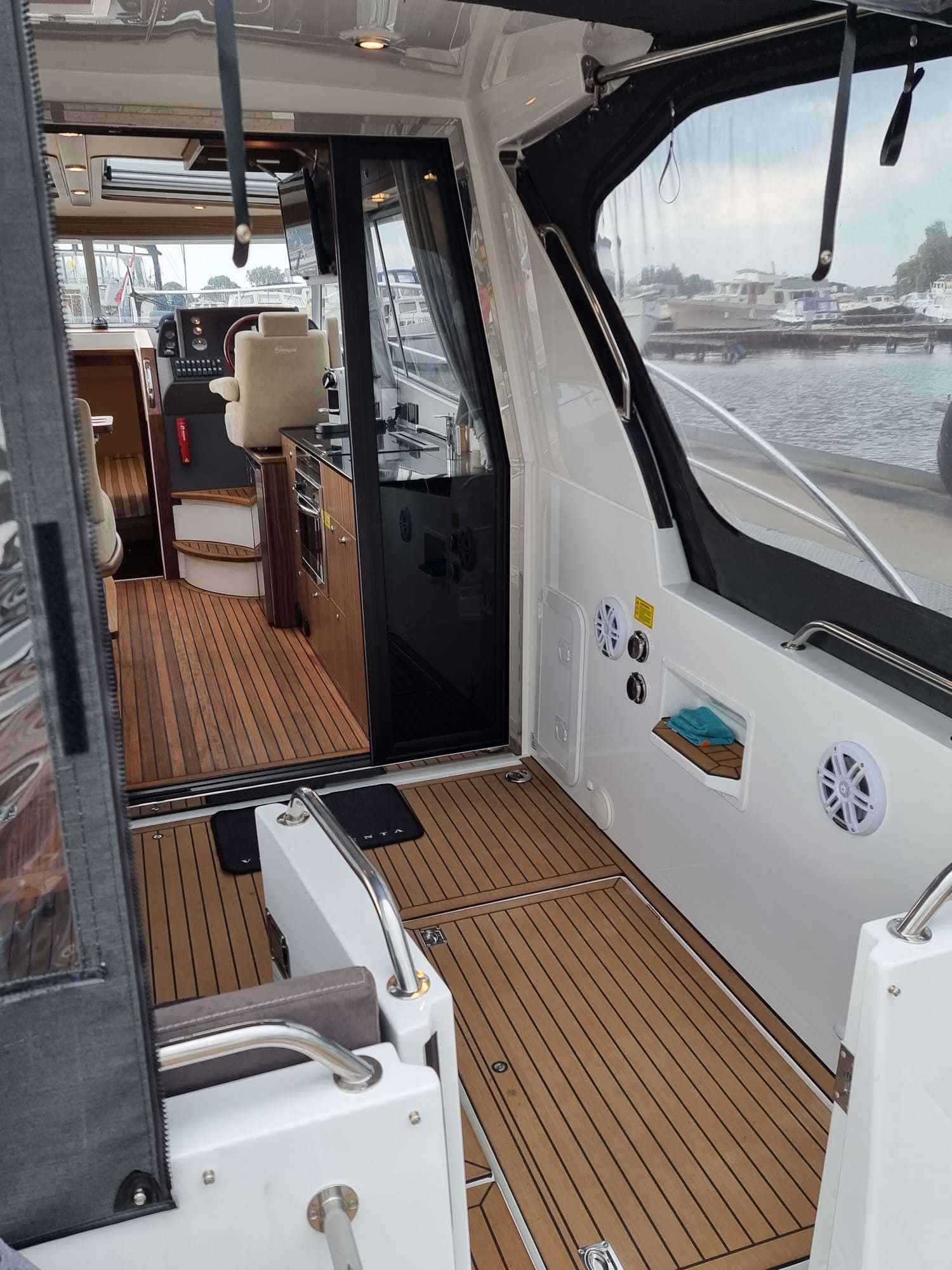Saga 385 — foto 7 van 31