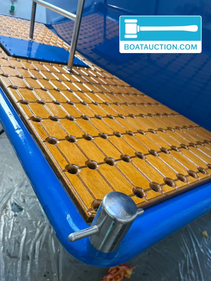 Motorboat 1050 nu in de online veiling. — foto 14 van 16
