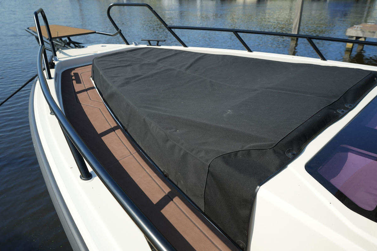 Navan C30 — foto 69 van 76