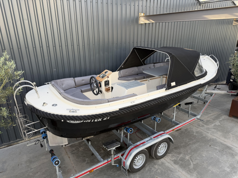Zarro Inter 21 Nanni 2 Cil Bj2008 Zeer Netjes Zonnedek Deal! - Van Leijen Watersport123456 — foto 1 van 1