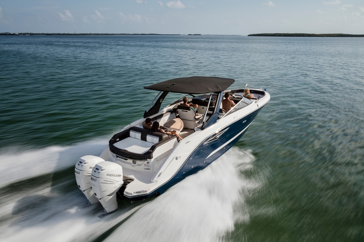 Sea Ray SLX 310 Outboard — foto 2 van 29