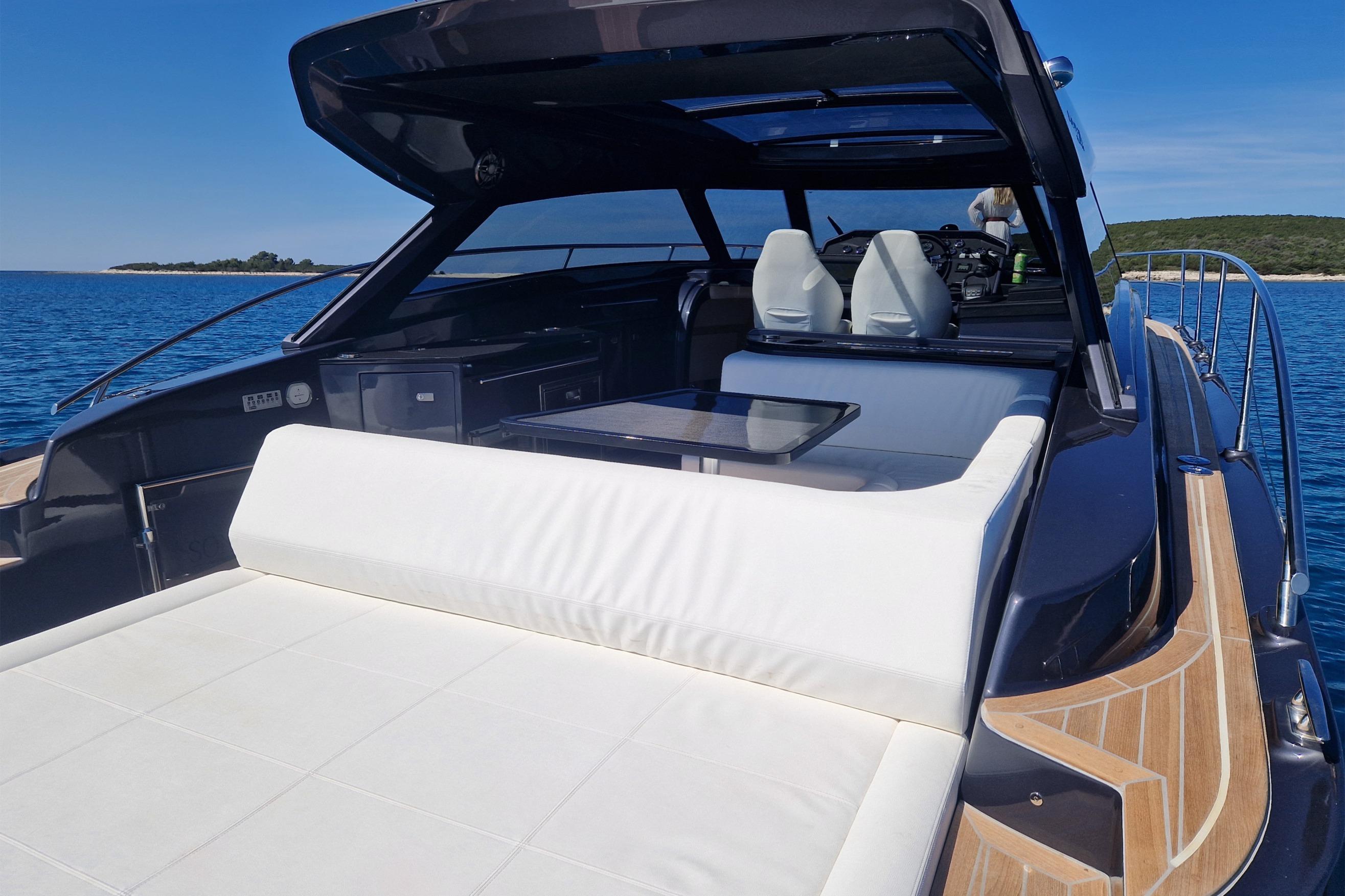 Focus Power 44 — foto 12 van 20
