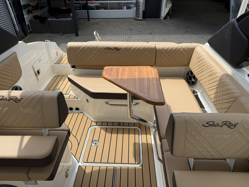 Sea Ray SDX 230 — foto 39 van 50