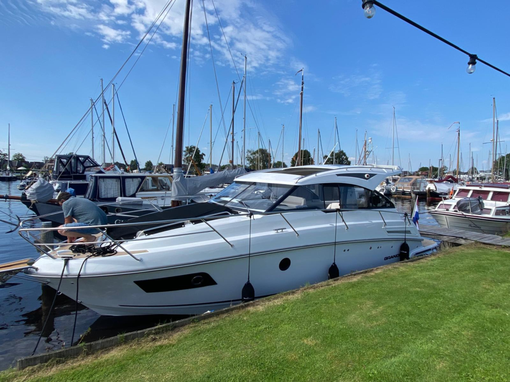 Grandezza 34 OC – 2024 | Volvo Penta D6-380 DPI | Full Options | < 200 vaaruren — foto 20 van 29