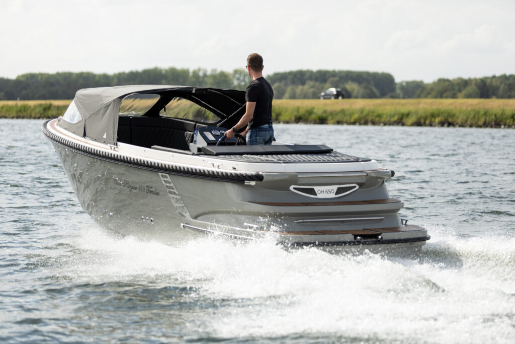 Oud Huijzer 650 Tender — foto 23 van 23