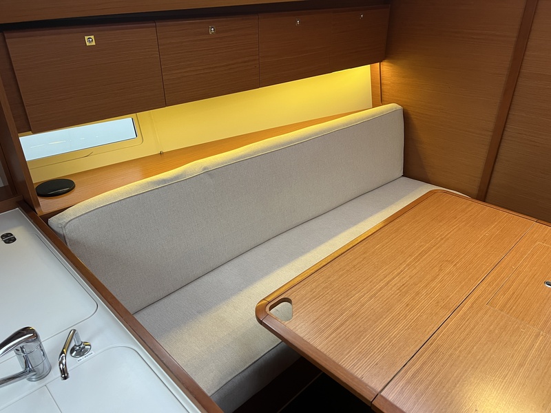 Dufour 360 GL — foto 11 van 46
