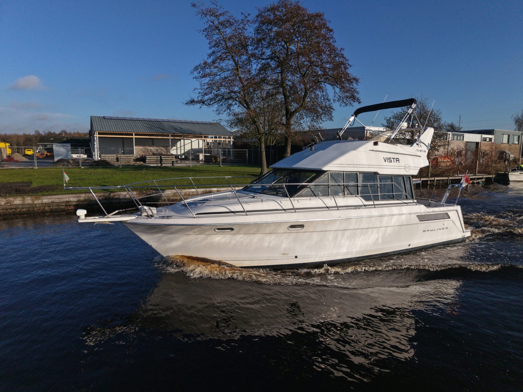 Bayliner 3688 Flybridge — foto 3 van 41