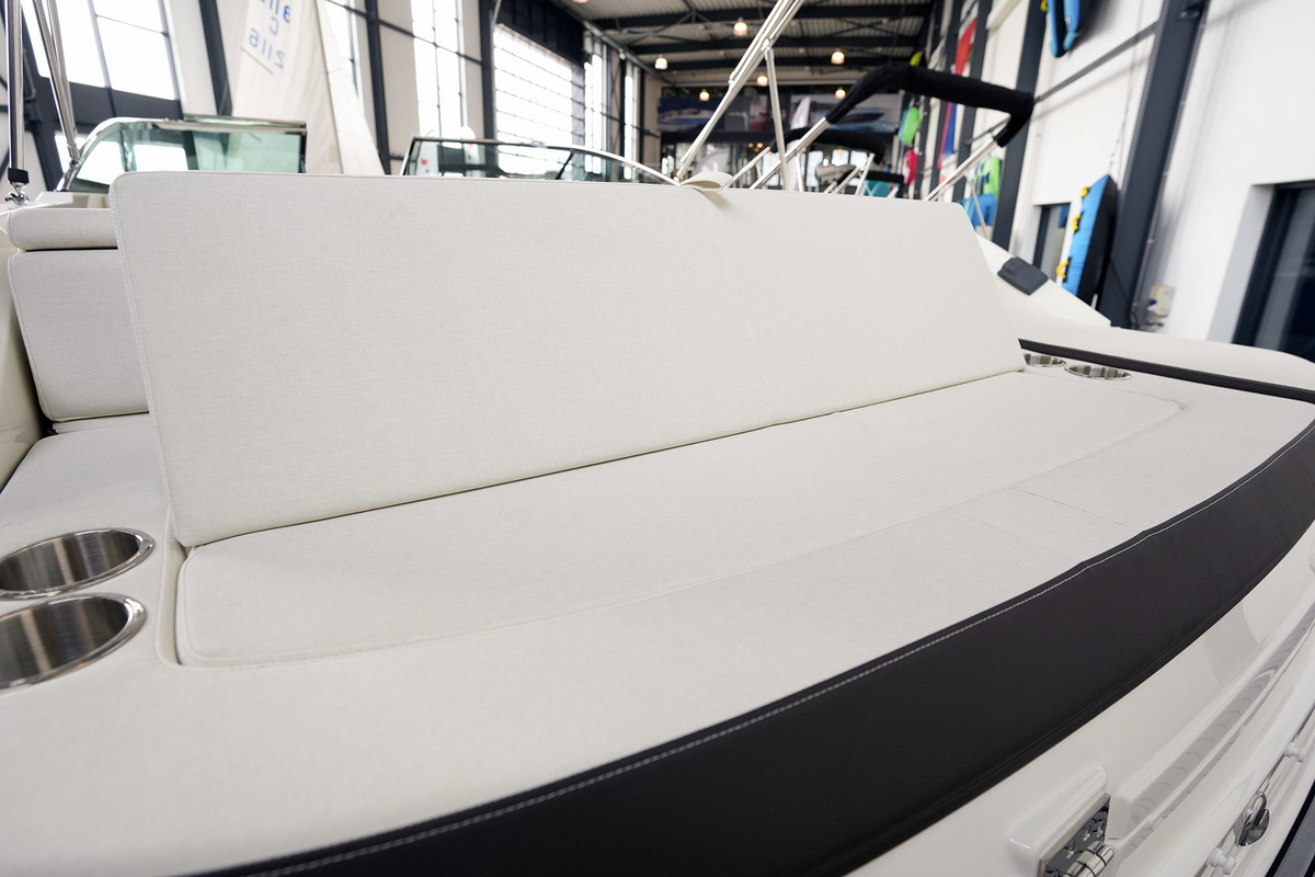 Sea Ray SLX 250 — foto 44 van 57