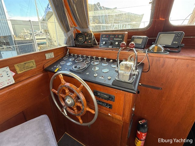 Super van Craft 14.70 - Cabrio — foto 12 van 73
