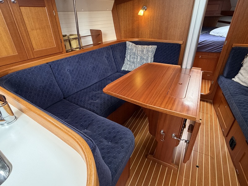 Arcona 370 — foto 6 van 38