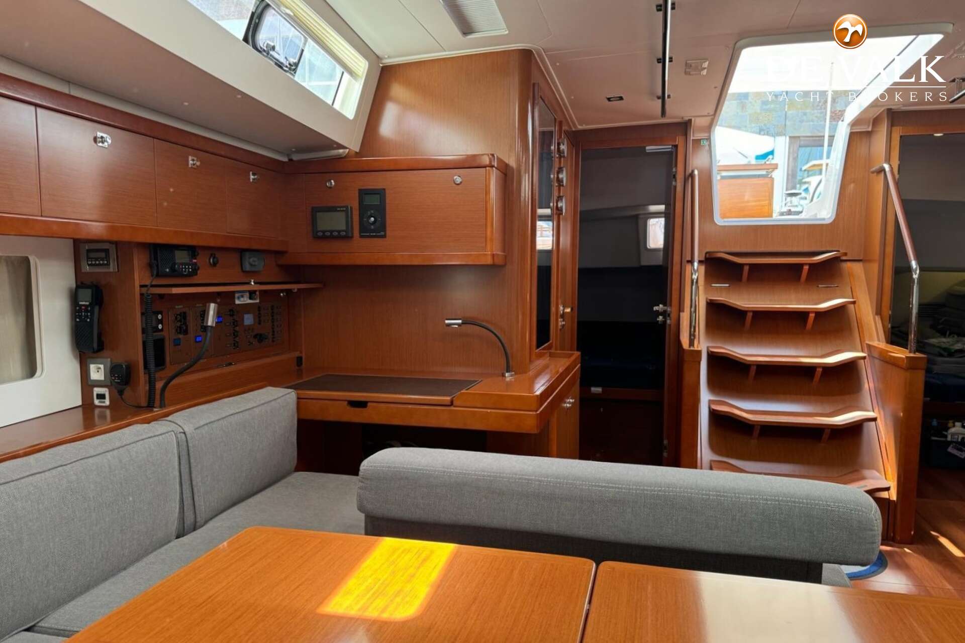 Beneteau Oceanis 55 — foto 21 van 39