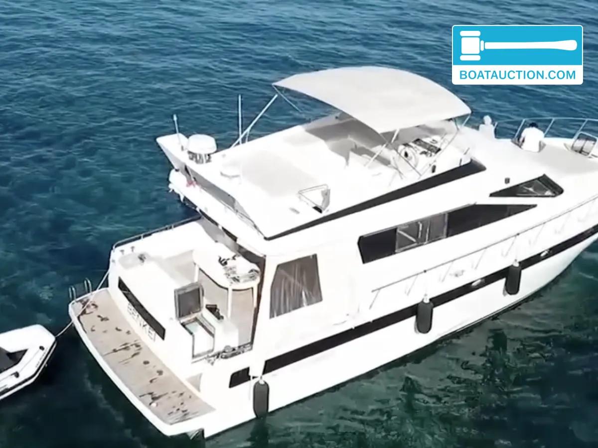 Piantoni 53 Flybridge nu in de online veiling. — foto 3 van 14