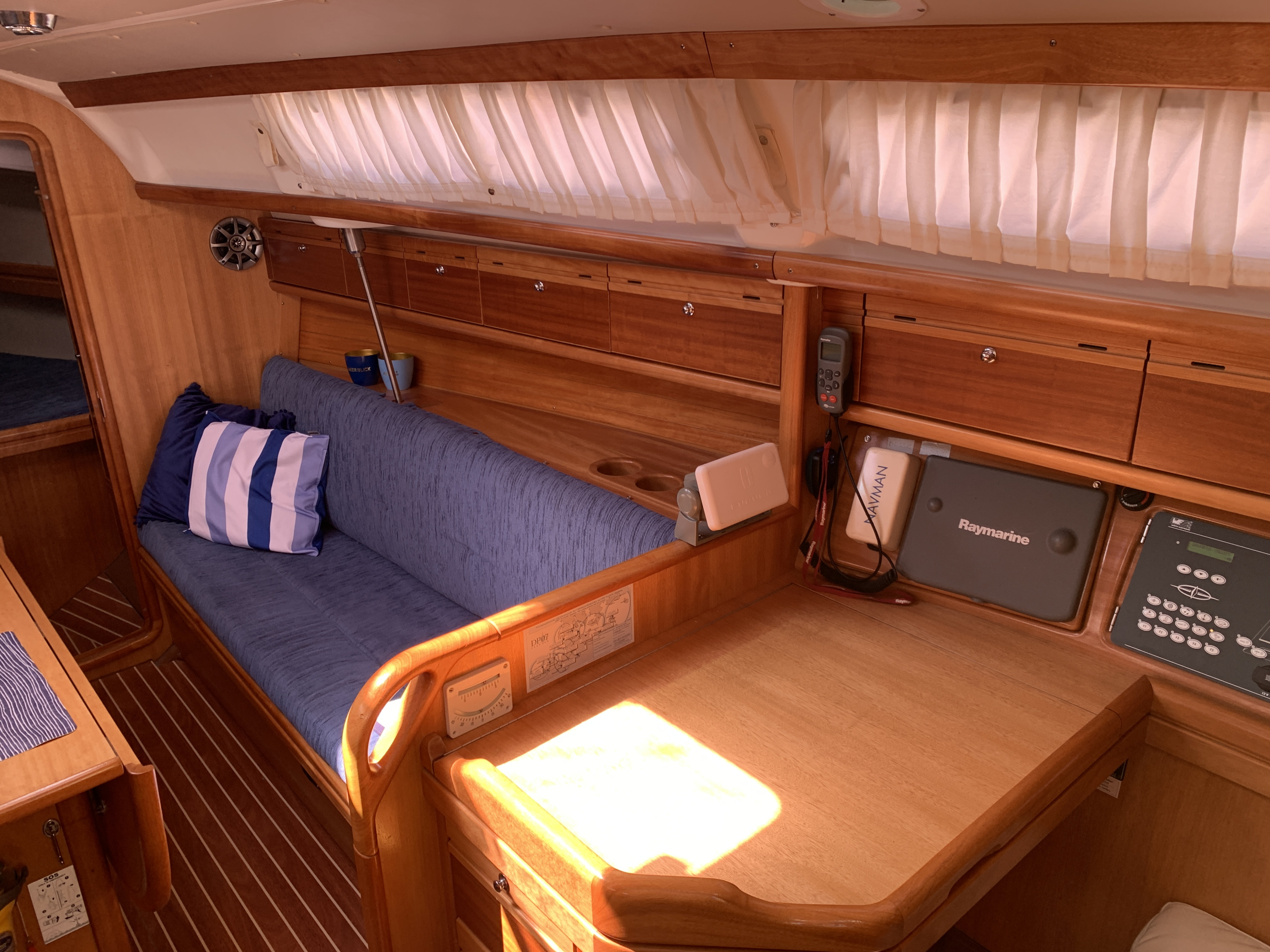 Bavaria 31 Cruiser Limited Edition — foto 6 van 54