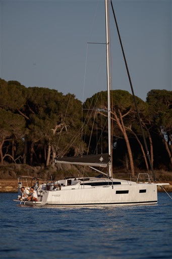 Jeanneau Sun Odyssey 350 — foto 3 van 12