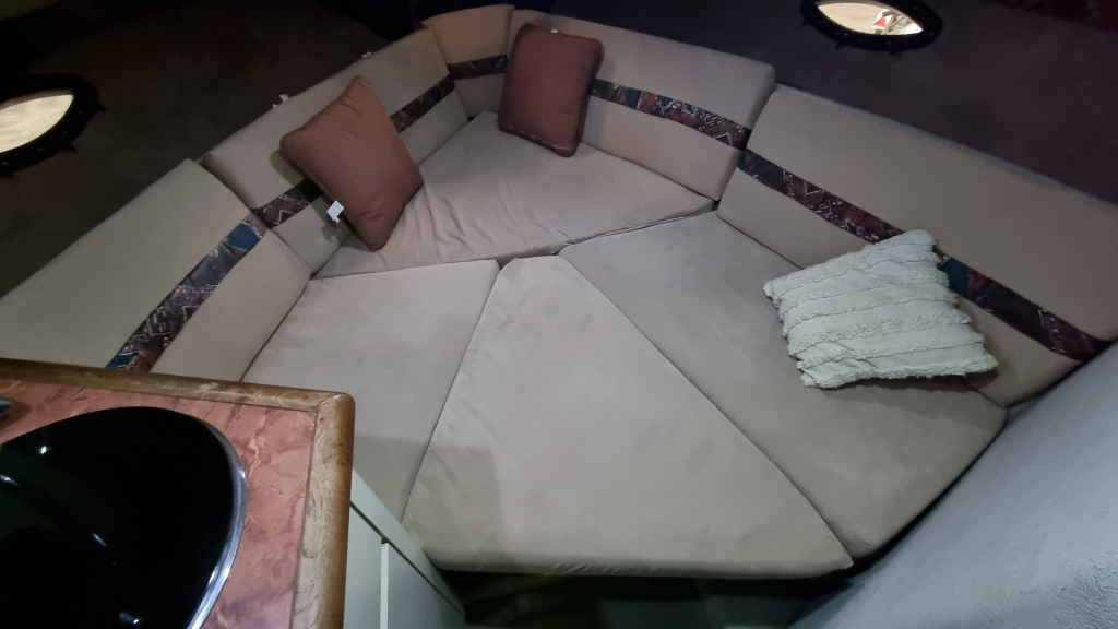 Maxum 2300 SCR met trailer (in bijzonder nette staat!) — foto 20 van 39